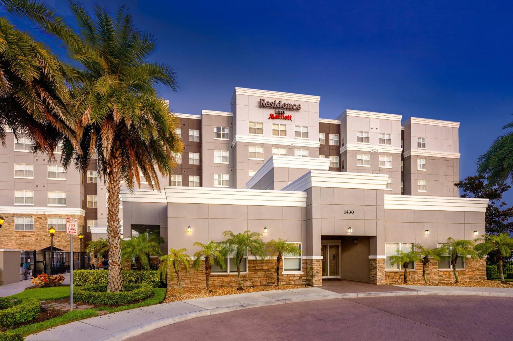 Residence Inn מלבורן מראה חיצוני תמונה